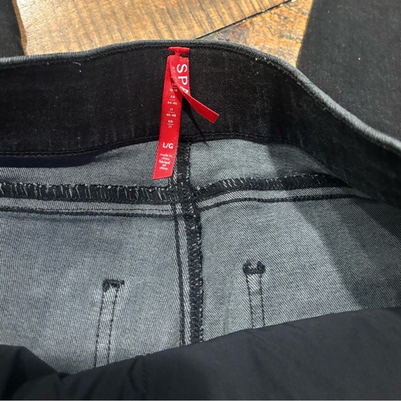 SPANX Black Skinny Jeans with Stretch Fit - Picture 7 of 11